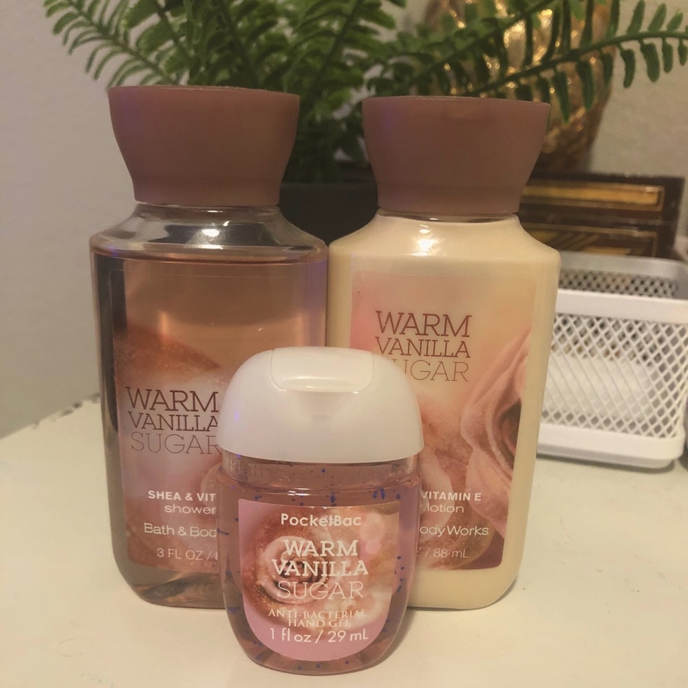 Bath and Body Works Warm Vanilla Sugar Bundle